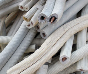 エアコンパイプ